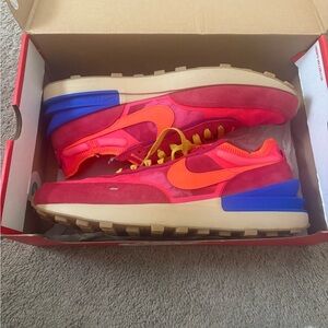 Men’s Nike Waffle One Hyper Pink Sneakers